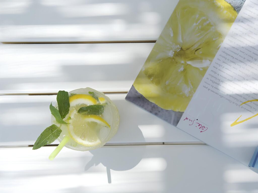 bd289747548c71d66a5103e6db10422d (1)